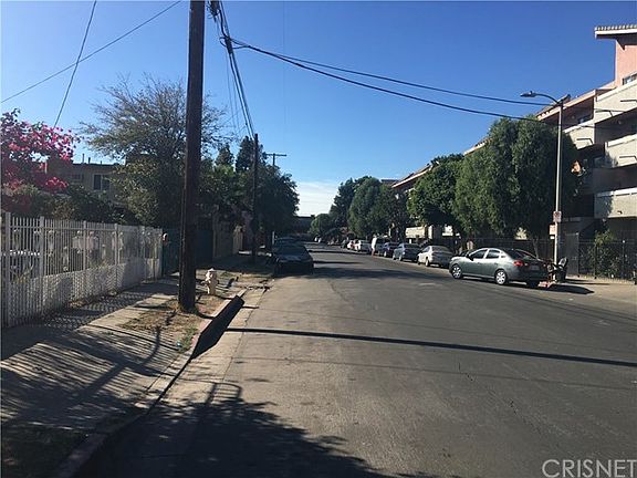 3rd image of 15528 Rayen St