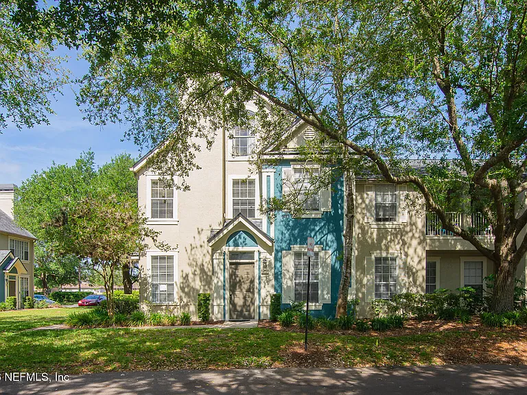 13703 Richmond Park Dr #1603 — Photo 1