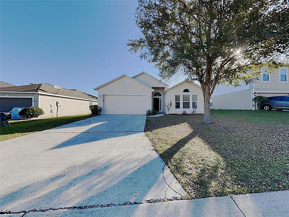 1st image of 744 LOBELIA DRIVE