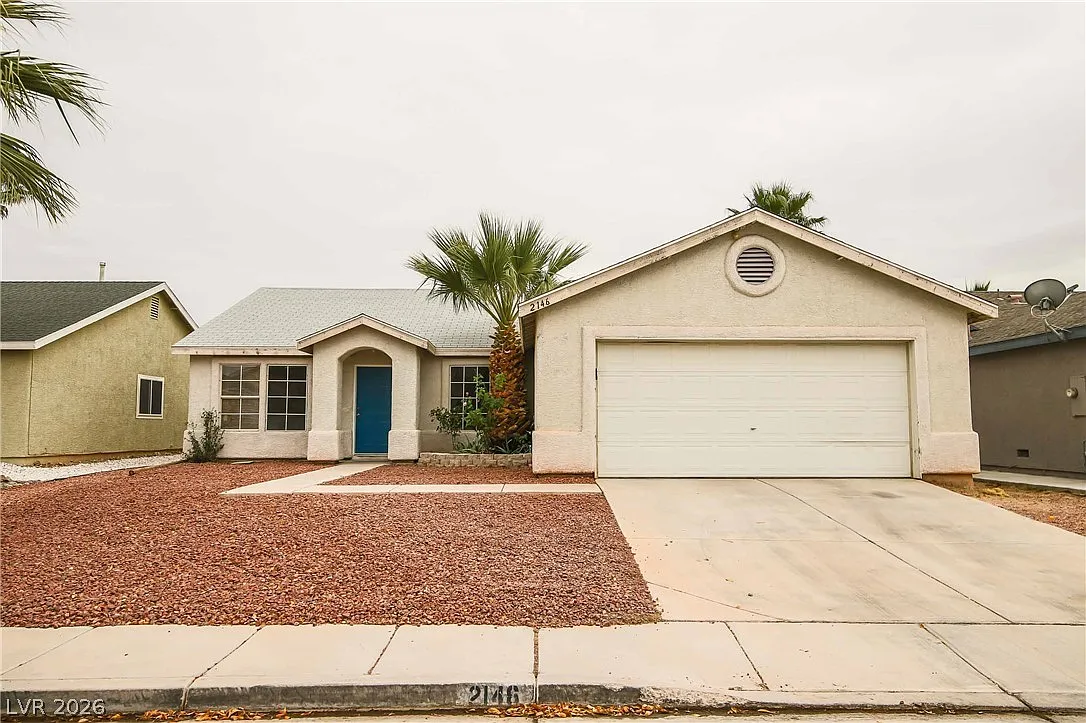 3 bed, 2.0 bath, 1585 sqft, $2,000 — Photo 4