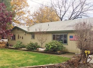 120 Onyx St, Eagle Point, OR 97524