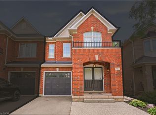 4828 Verdi St, Burlington, ON L7M 0H7