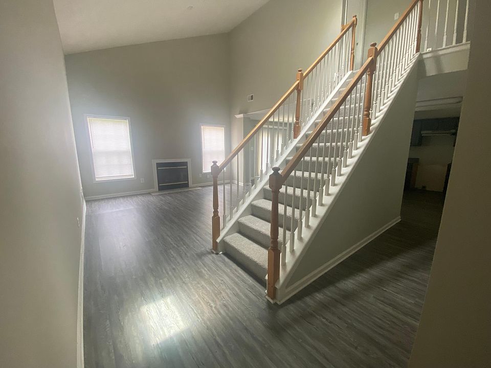 3300 Drayton Pl, Lexington, KY 40503 Zillow