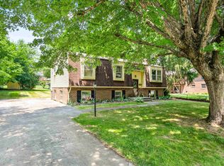 885 N 18th St, Wytheville, VA 24382