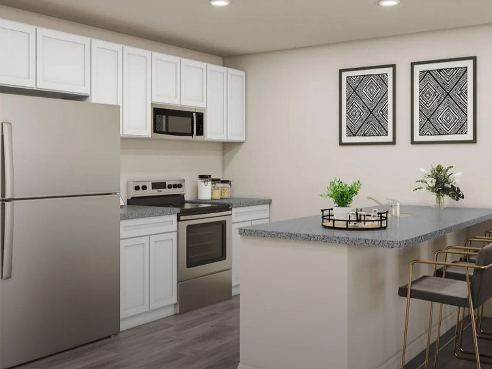 2nd image of 2020 Falcon Dr