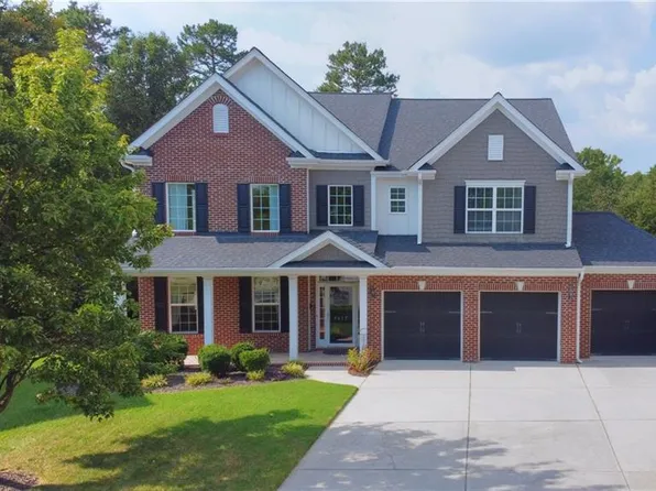 4617 Dry Creek Ct, High Point, NC 27265
