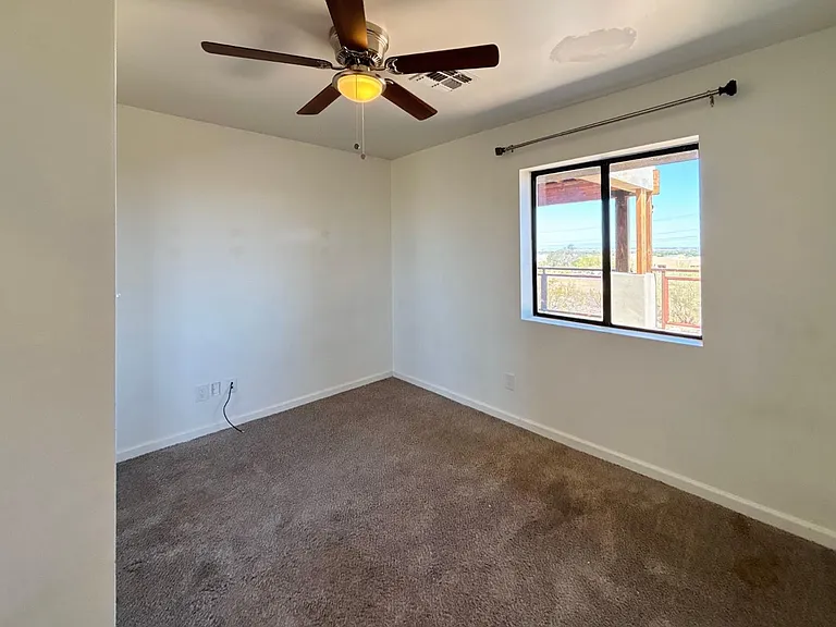 1750 W Pearce Rd — Photo 27