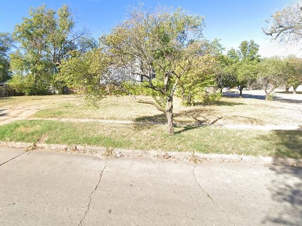 1507 S Green St, Wichita, KS 67211