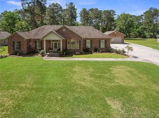 116 Pine Ave, Madisonville, LA 70447