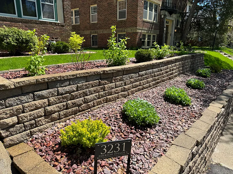 3231 Emerson Ave S — Photo 4