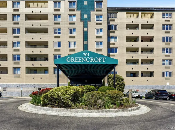 701 Pelham Road #2B, New Rochelle, NY 10805