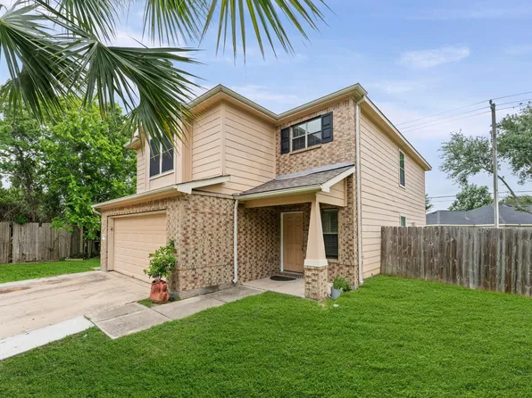 8703 Summerset Meadow Ct, Houston, TX 77075