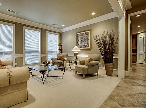 5th image of 804 Cross Ln