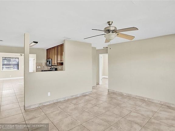 3rd image of 4210 NE 11th Ave