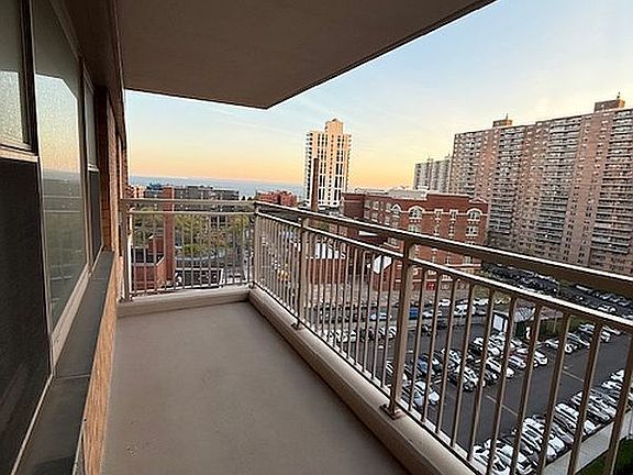 4th image of 444 Neptune Ave APT 11D
