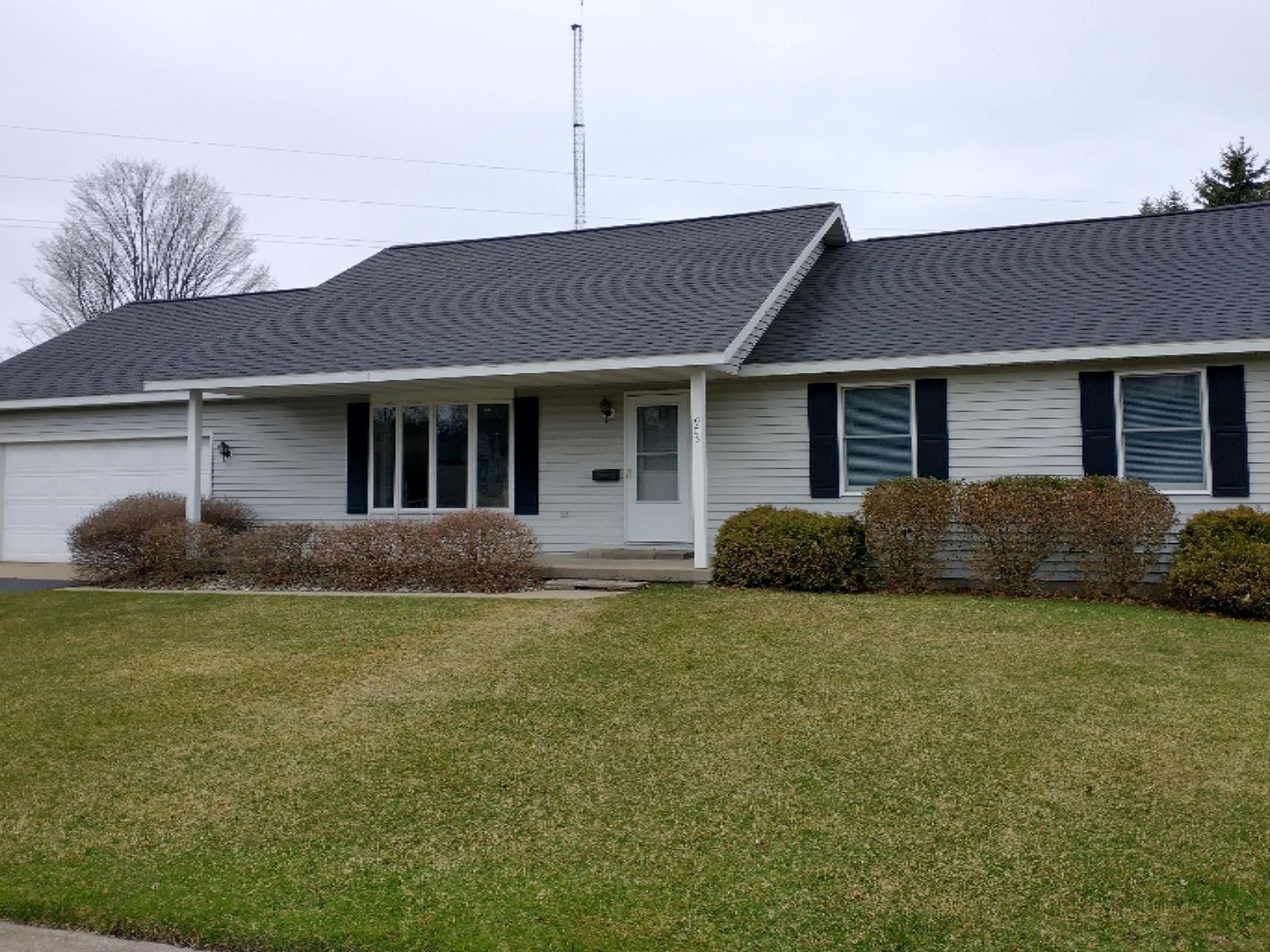 905 Monona Dr, Ludington, MI 49431 Zillow