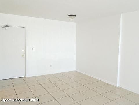 3rd image of 223 Columbia Dr APT 118