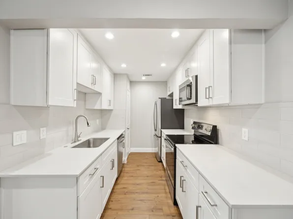 5931 E University Blvd, Dallas, TX