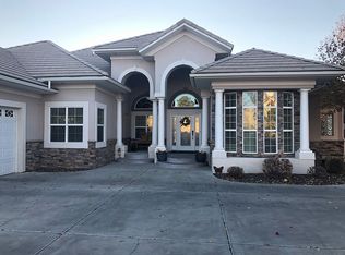 6419 Mulligans Rd, Farmington, NM 87402