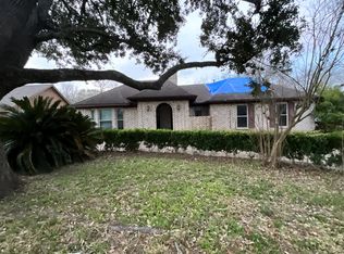 1704 Mulberry Dr, Richmond, TX 77469