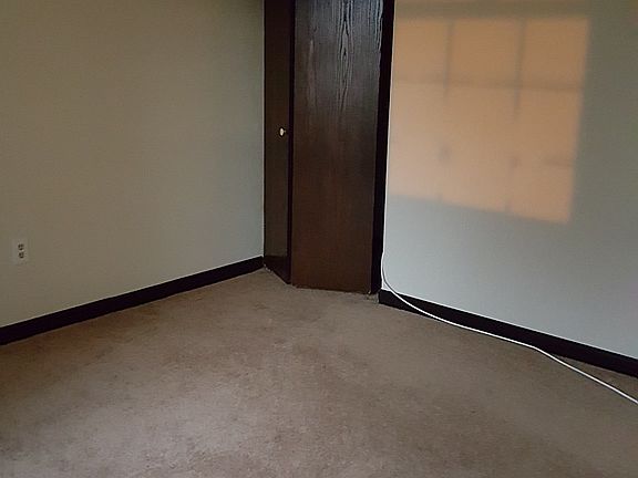 5th image of 2271 Laurelwood Dr