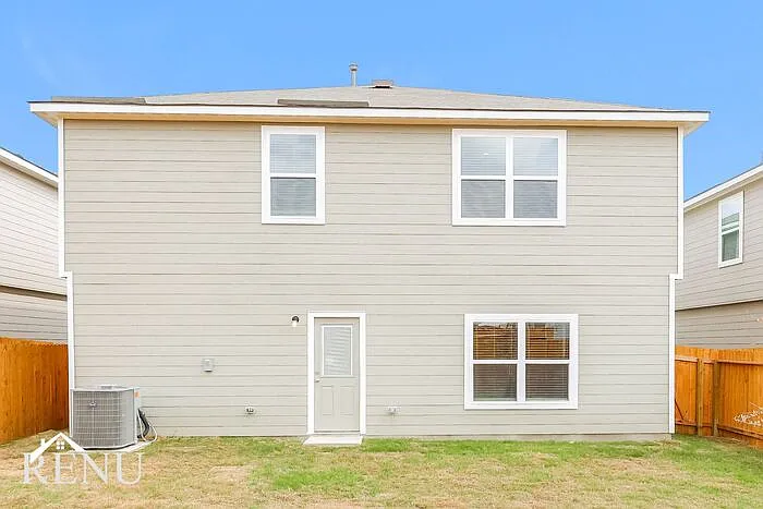 2935 Jackson Smt — Photo 23