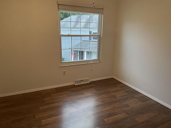 4th image of 13952 Oakbrook Dr #3952