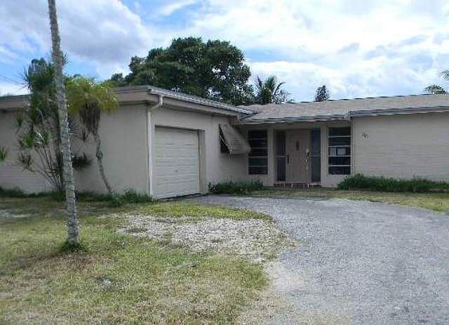 1st image of 2125 NW 72nd Ter