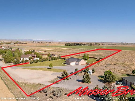2nd image of 31 Iron Creek Drive