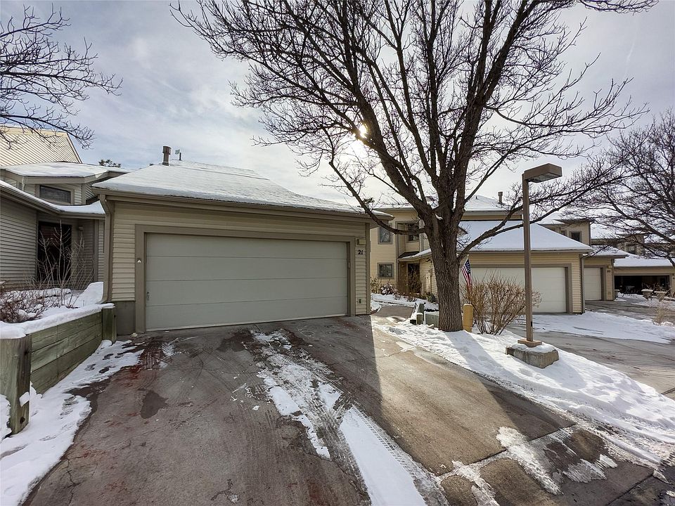 1st image of 21 Los Arboles Dr