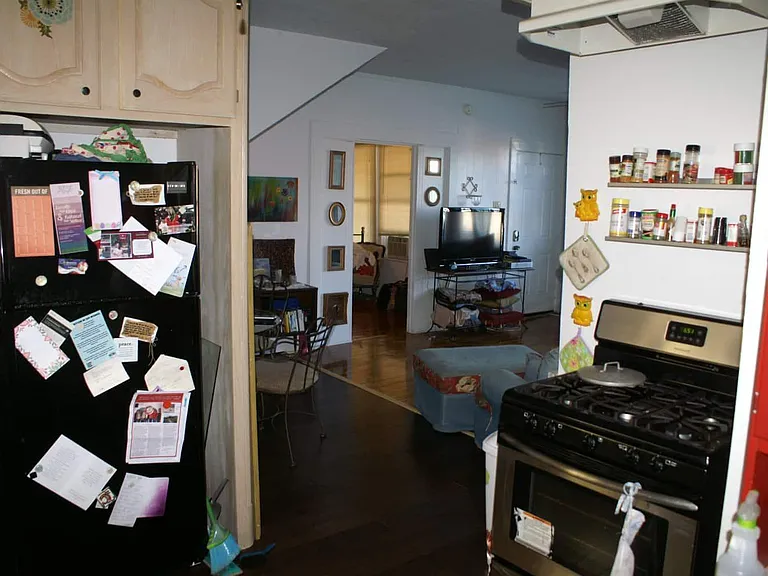 1023 W Hickory St #A — Photo 8