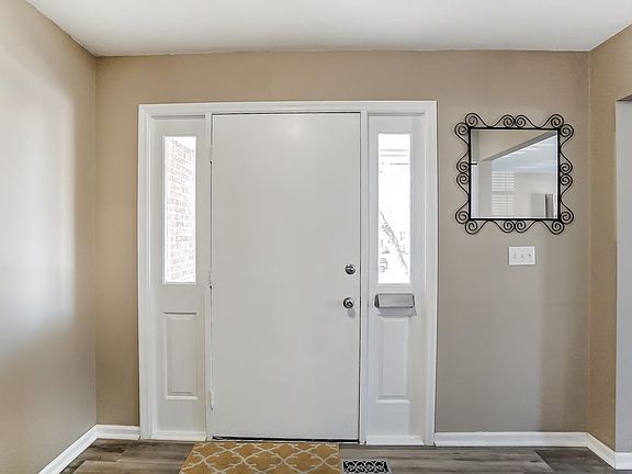 2nd image of 4313 Pinecastle Ct