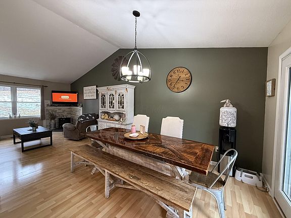 4th image of 31108 Mays Rd