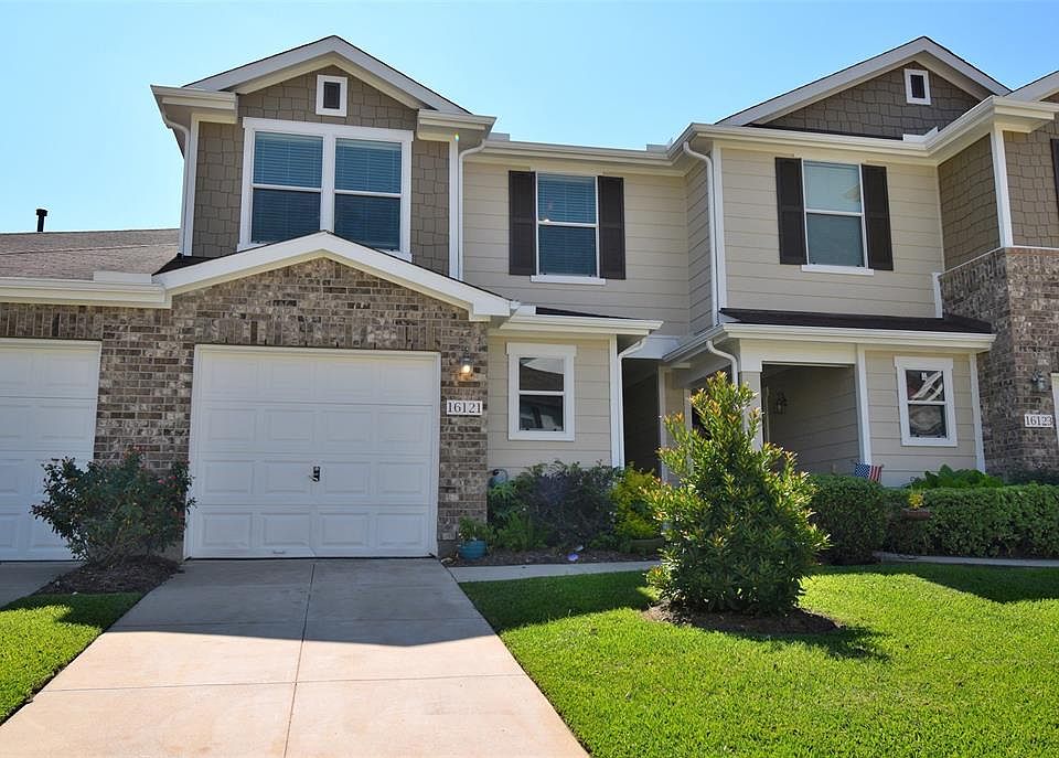 1st image of 16121 Limestone Lake Dr