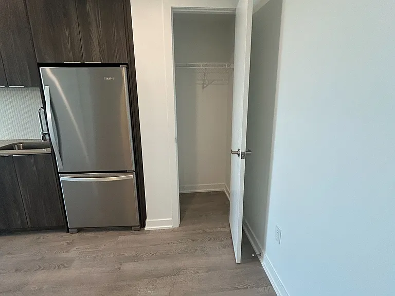 720 Whitlock Ave #302 — Photo 18