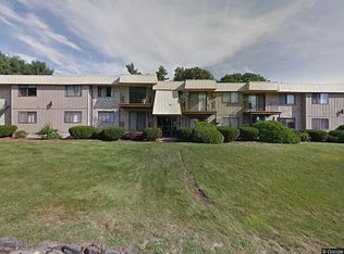 7 Strawberry Bank Rd APT 10, Nashua, NH 03062