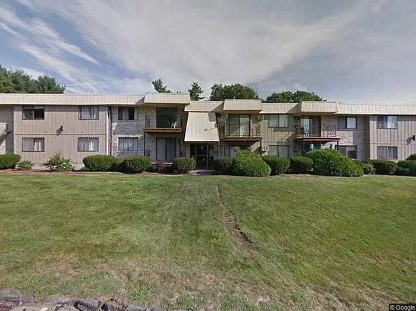 7 Strawberry Bank Rd APT 10, Nashua, NH 03062