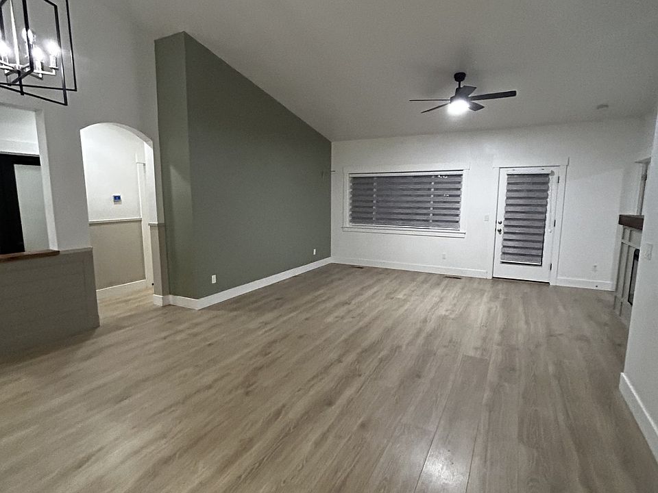 1st image of 6165 E Canyon Crossing Dr