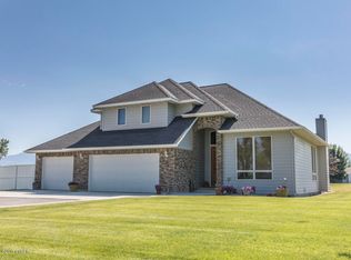 216 Hanover Ct, Hamilton, MT 59840
