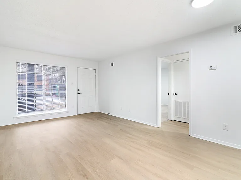 ReNew Bartlett Village — Photo 18