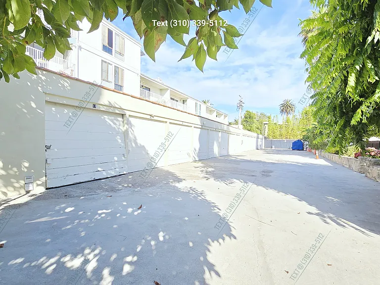 2400 Grandview Ave — Photo 26