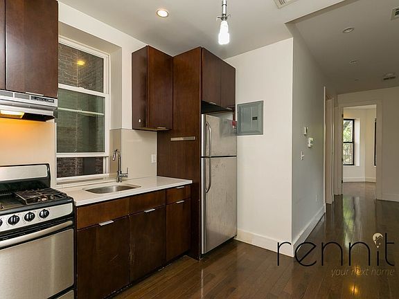 5th image of 816 Prospect Pl APT 4A