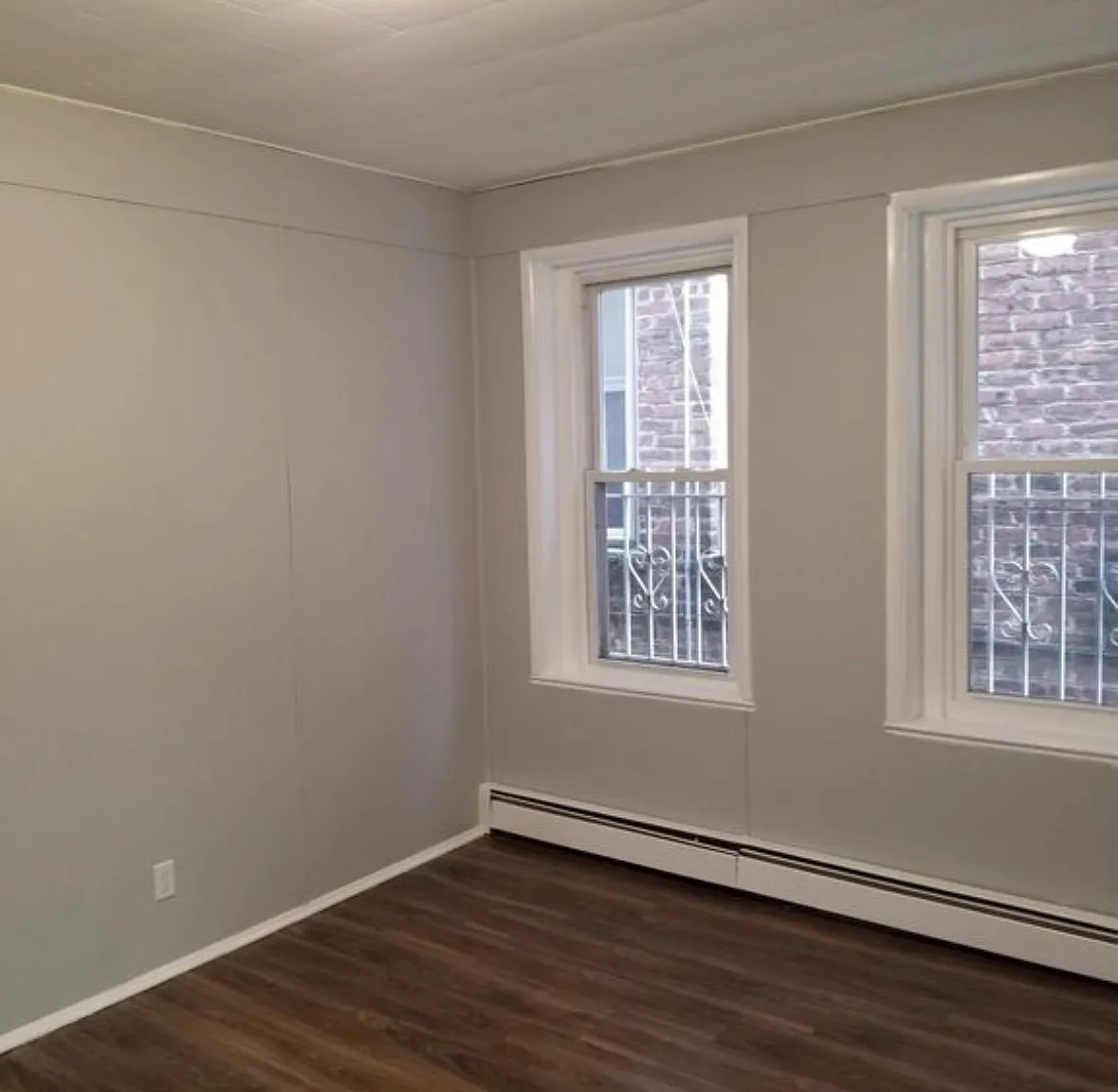 3 bed, $1,900 — Photo 3