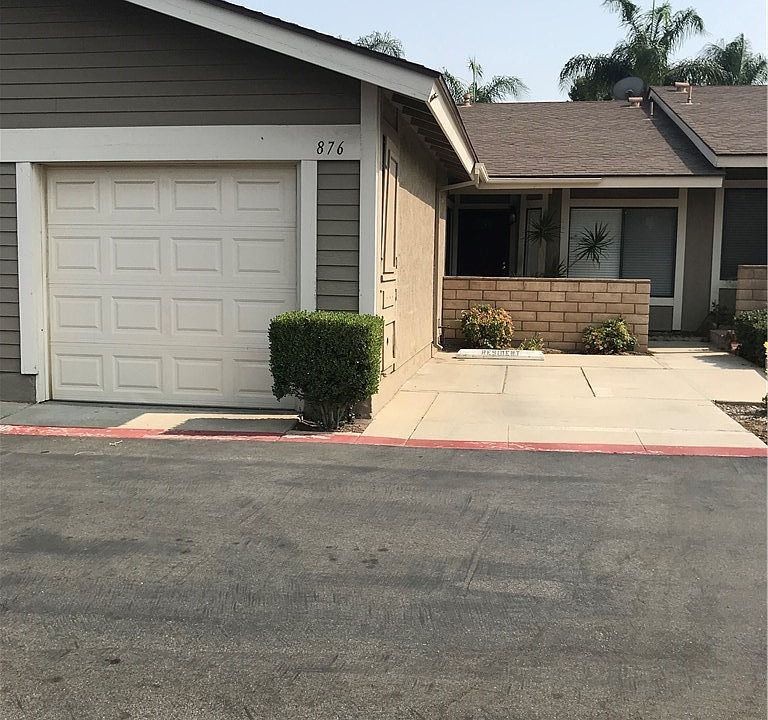1st image of 876 Papaya St