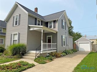1606 Garrison St, Fremont, OH 43420