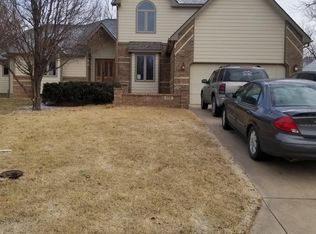 430 S Timber Ridge Cir, Derby, KS 67037