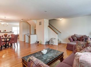5892 Passage Creek Dr, Dublin, OH 43016