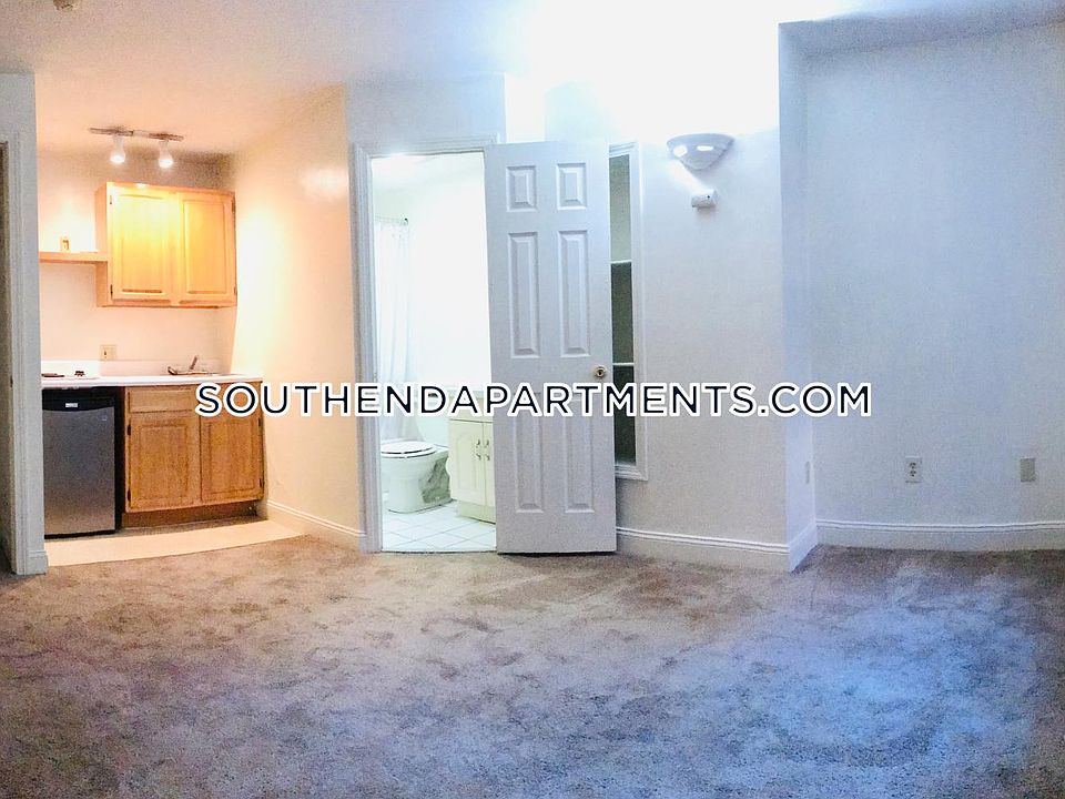 2nd image of 767 Tremont St APT 2W