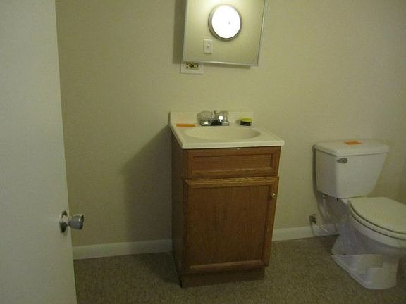 4th image of 6241 W Gunnison St