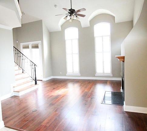 4th image of 1301 Court Ave
